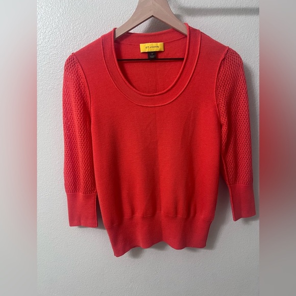 St. John Sweaters - ST. JOHN Red 100% Wool Sweater Top Yellow Label